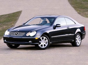 2004 Mercedes-Benz CLK-Class CLK 320 Coupe 2D