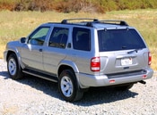 2004 Nissan Pathfinder Lifestyle: 2
