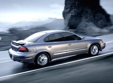 Grand Am SE Sedan 4D image