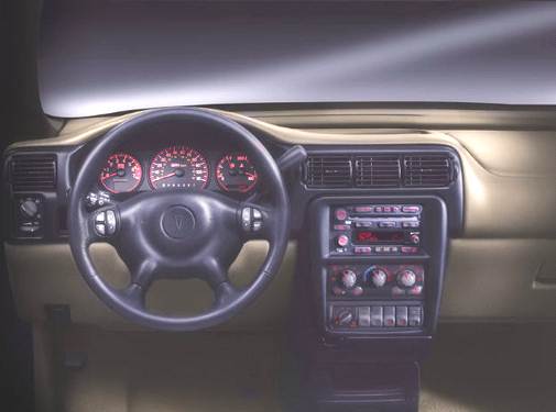 2004 pontiac minivan