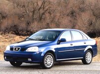 2004 Suzuki Forenza S Sedan 4D