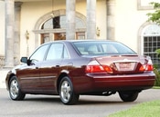 2004 Toyota Avalon Lifestyle: 2