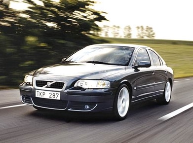 S60 R Sedan 4D image