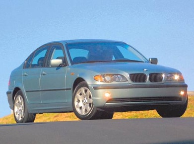 3 Series 325i Sedan 4D image