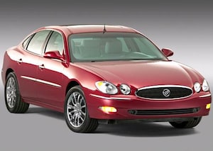 2005 Buick LaCrosse CXS Sedan 4D