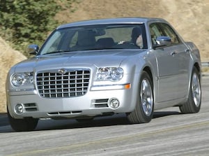 2005 Chrysler 300 300C Sedan 4D