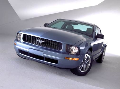 2005 Ford Mustang Exterior: 0