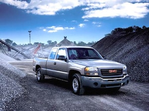 2005 GMC Sierra 2500 HD Extended Cab Work Truck Pickup 4D 8 ft