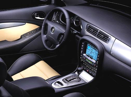 2005 Jaguar S-Type Lifestyle: 2