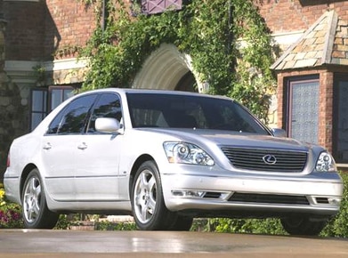 LS 430 Sedan 4D image