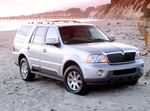 2005 Lincoln Navigator Exterior: 0