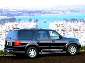 2005 Lincoln Navigator Lifestyle: 2