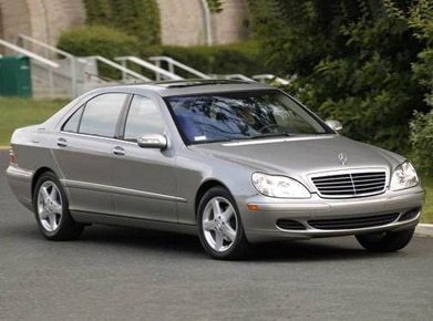 S-Class S 500 4MATIC Sedan 4D image