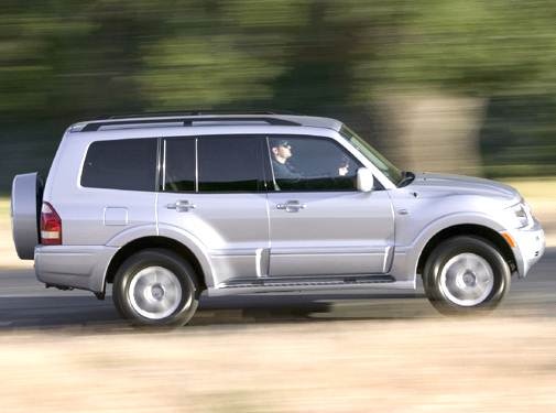 2005 Mitsubishi Montero Price, Value, Ratings & Reviews