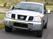 2005 Nissan Titan Crew Cab Lifestyle: 2