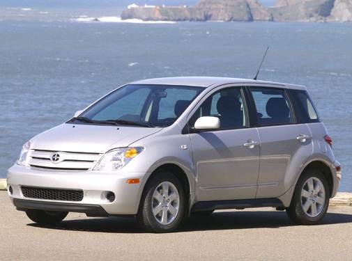 2005 Scion xA Exterior: 0