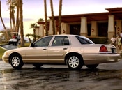 2006 Ford Crown Victoria Lifestyle: 2