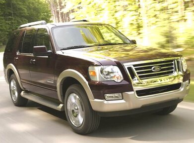 2006 Ford Explorer Pricing Reviews Ratings Kelley Blue Book