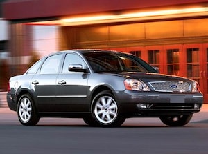 2006 Ford Five Hundred SE Sedan 4D