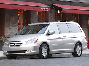 2006 Honda Odyssey Touring Minivan 4D