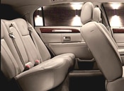 2006 Lincoln Town Car Lifestyle: 2