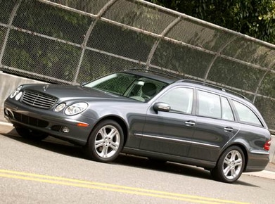 Mercedes-Benz E-Class E 500 4MATIC Wagon 4D