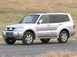 2006 Mitsubishi Montero