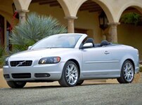 2006 Volvo C70 T5 Convertible 2D