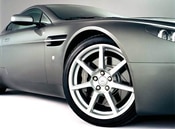 2007 Aston Martin Vantage Lifestyle: 2