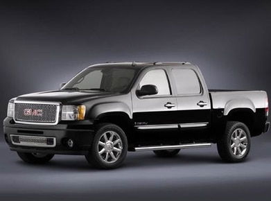 2007 GMC Sierra 1500 Crew Cab Specs & Feature Comparisons | Kelley Blue ...