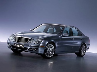 Mercedes-Benz E-Class E 320 BLUETEC Sedan 4D