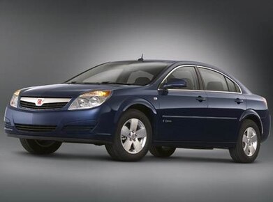 Aura Hybrid Green Line Sedan 4D image