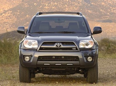 4Runner SR5 Sport Utility 4D image