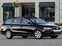 2007 Volkswagen Passat 2.0T Wagon 4D