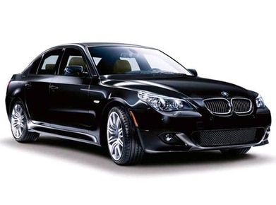 5 Series 550i Sedan 4D image