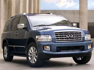 QX56 Sport Utility 4D image