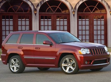 Grand Cherokee SRT8 Sport Utility 4D image