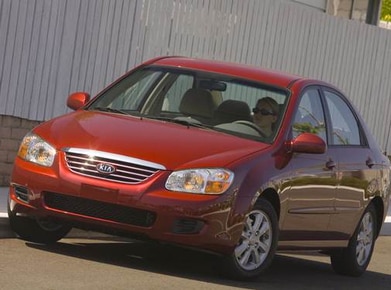 Spectra LX Sedan 4D image