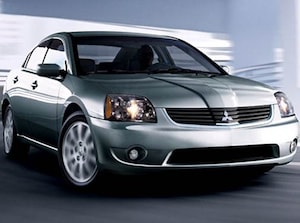 2008 Mitsubishi Galant ES Sedan 4D