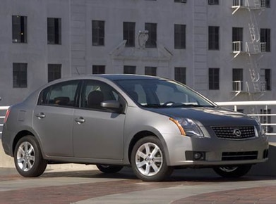 Sentra Sedan 4D image