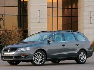 Volkswagen Passat Komfort Wagon 4D