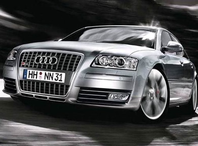 S8 Quattro Sedan 4D image