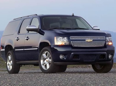 Suburban 1500 LS Sport Utility 4D image