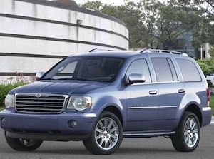 2009 Chrysler Aspen Limited Sport Utility 4D