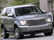 2009 Chrysler Aspen Lifestyle: 2