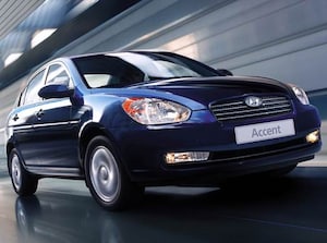 2009 Hyundai Accent GLS Sedan 4D