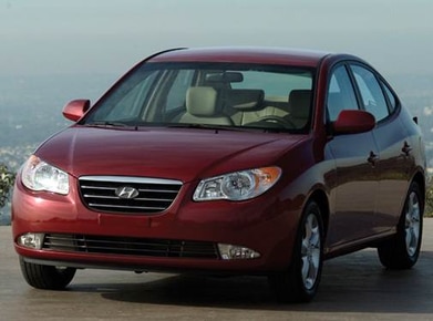 Elantra SE Sedan 4D image