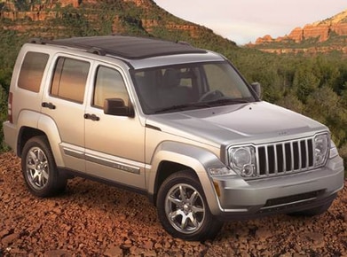 Liberty Sport Utility 4D image