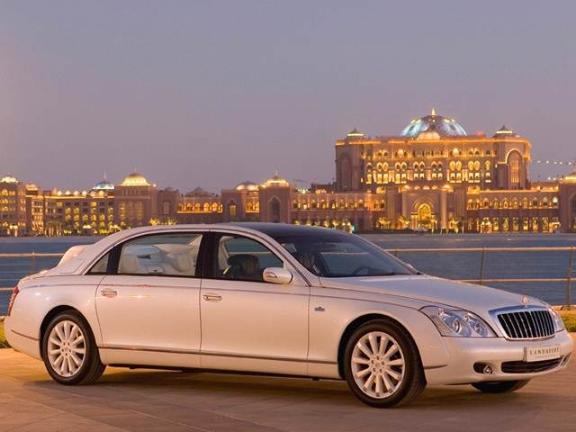 2009 Maybach Landaulet Exterior: 0