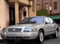 2009 Mercury Grand Marquis LS Sedan 4D